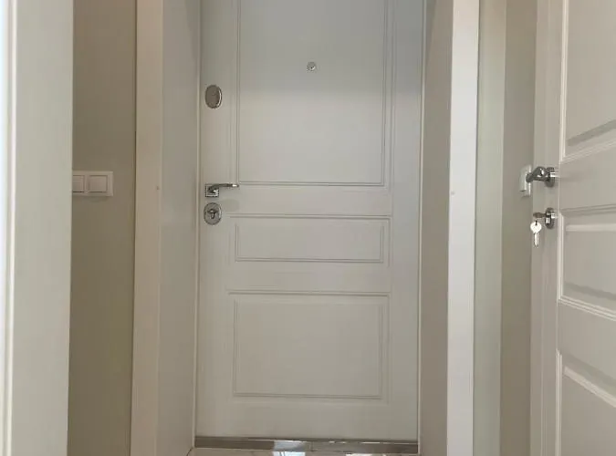 Mey On Rynok Square *