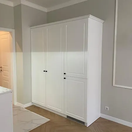 Mey On Rynok Square * إلفيف